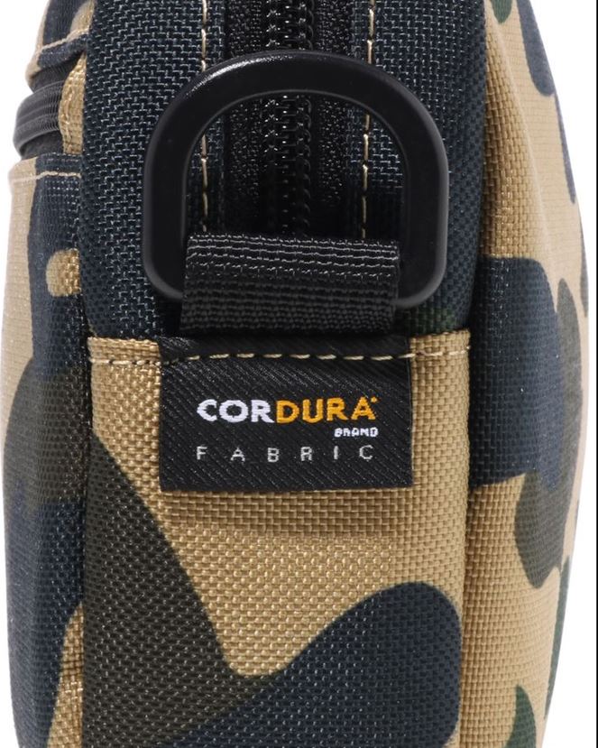 1st mini sac à bandoulière camouflage A Bathing Ape Hommes ZHX6N4469 jaune