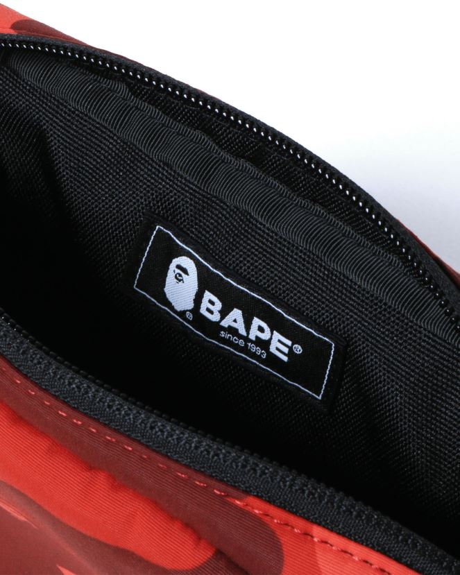 sac banane couleur camouflage A Bathing Ape Hommes ZHX6N4762 rouge vif
