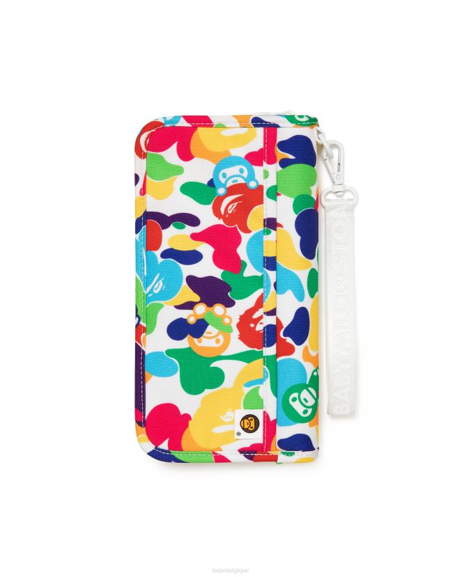 titulaire du passeport A Bathing Ape Hommes ZHX6N4756 cause