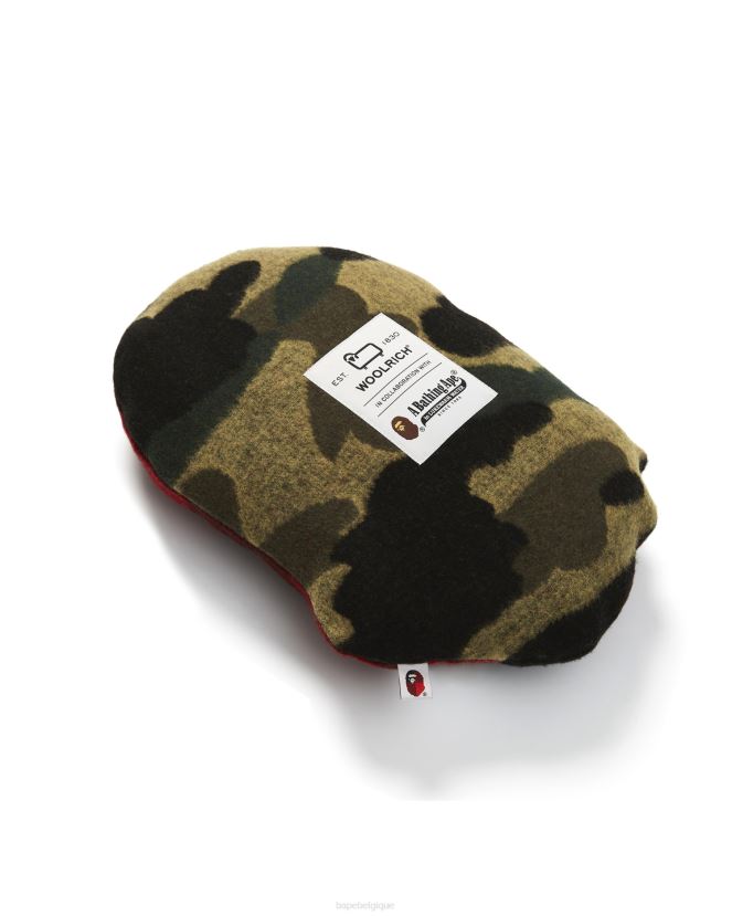 x coussin de tête en laine A Bathing Ape Hommes ZHX6N4580 rouge vif